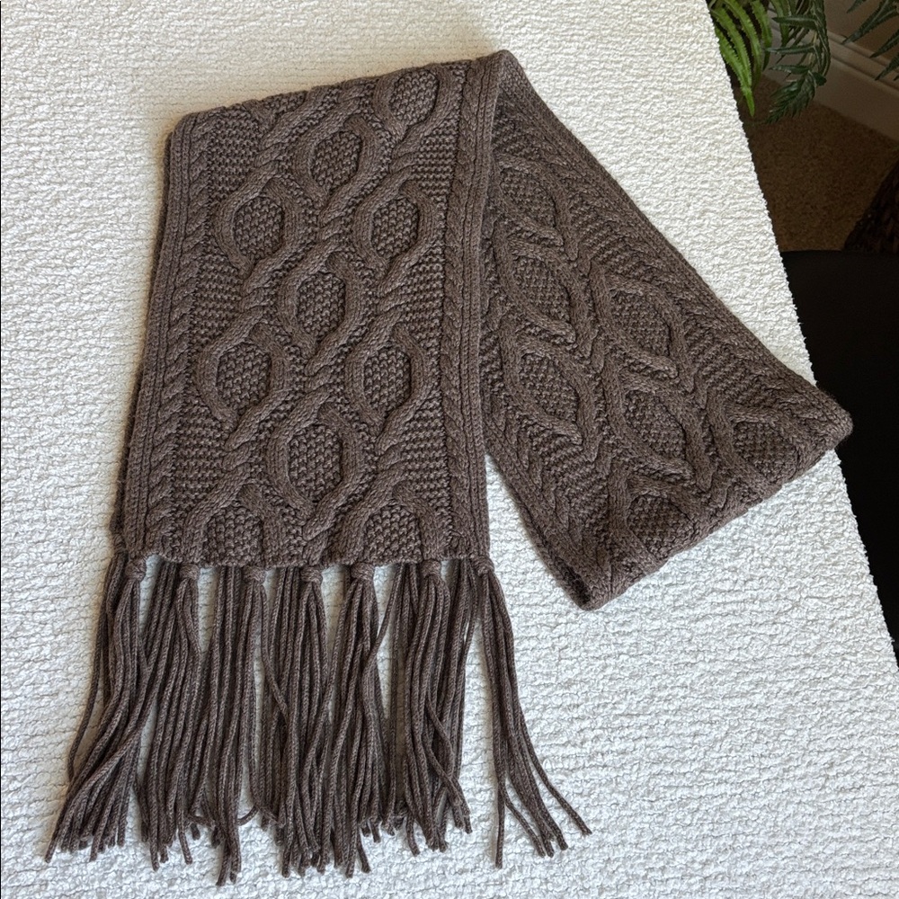 Brown Cable Knit Scarf with Fringe